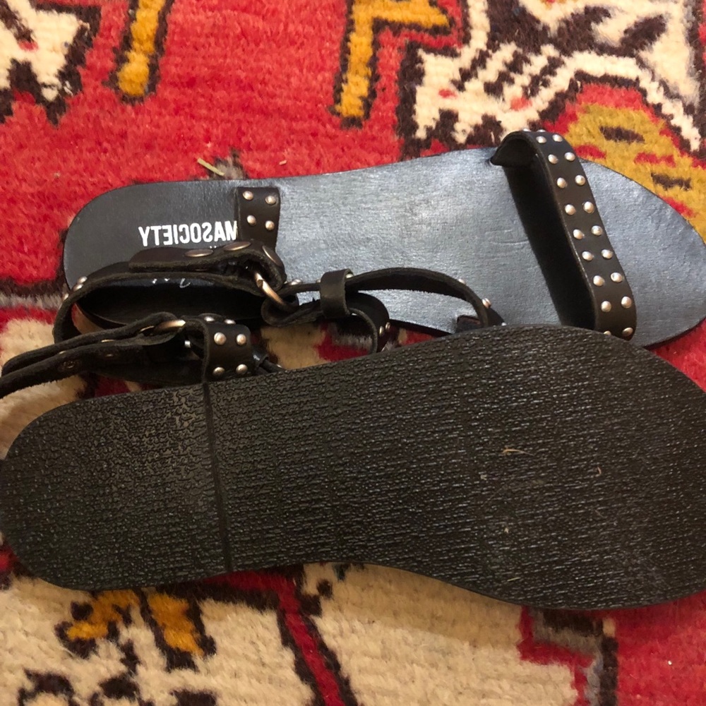 Sandals - Picture 4 of 4